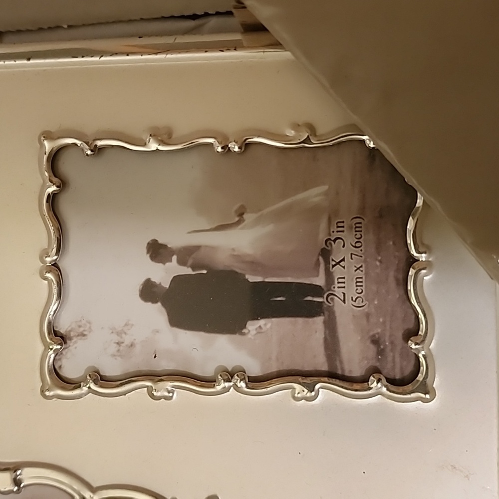 Wedding Frame - Picture 4 of 13